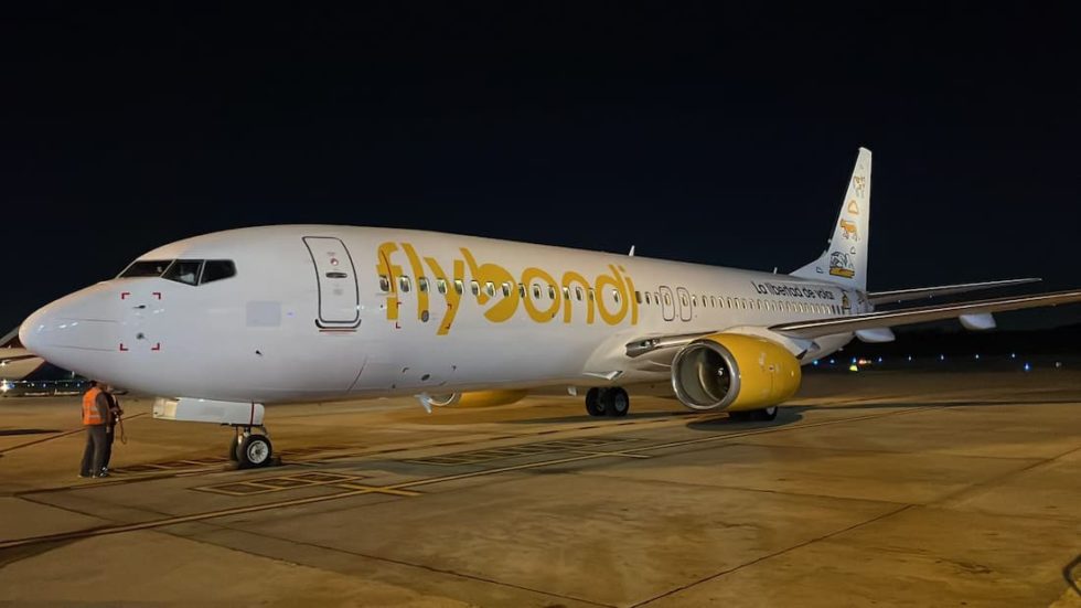 Flybondi Inició Los Vuelos Con El Nuevo Boeing 737 800 Aerolíneas Low Cost 3742